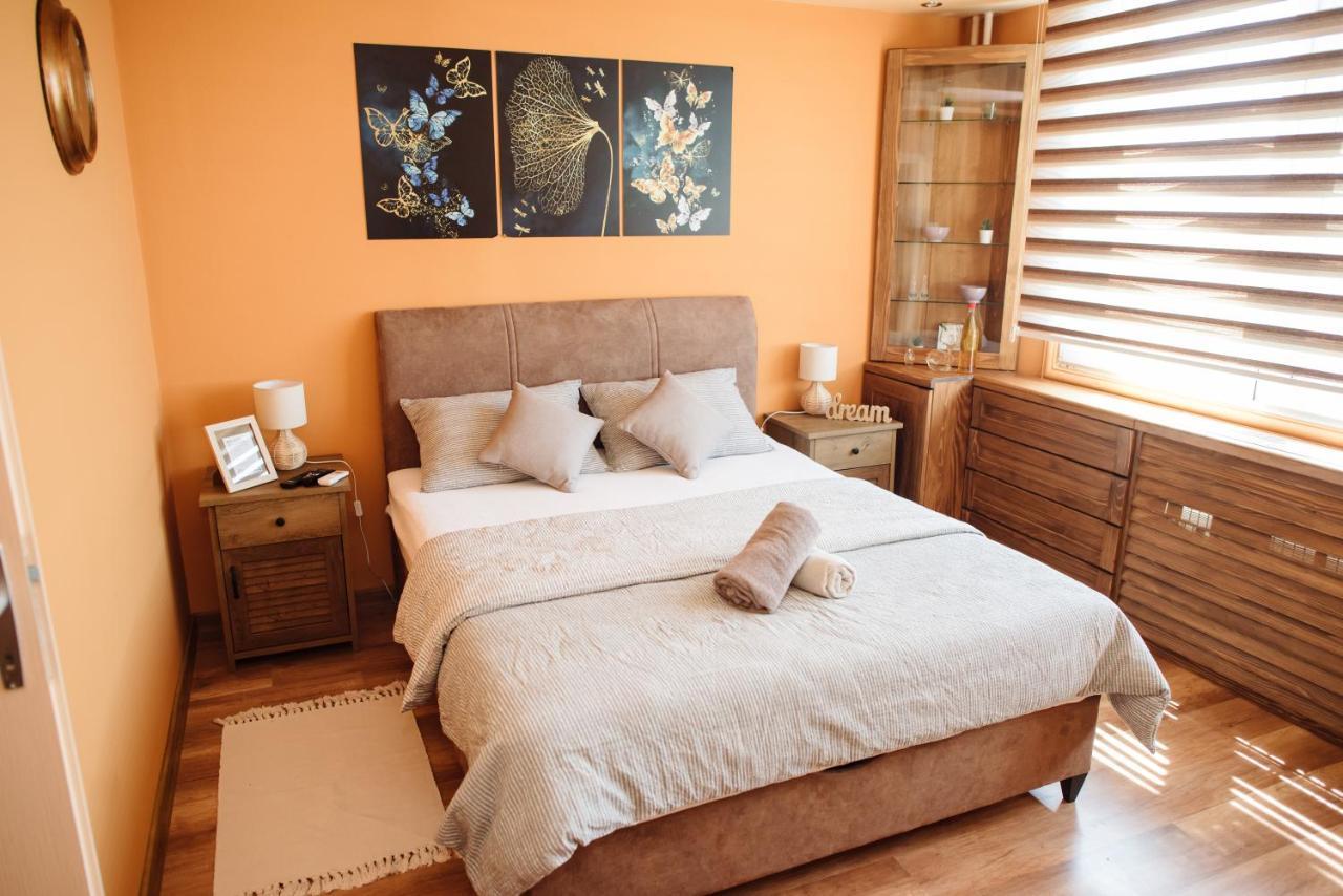 Lara Apartman Apartment Subotica Luaran gambar